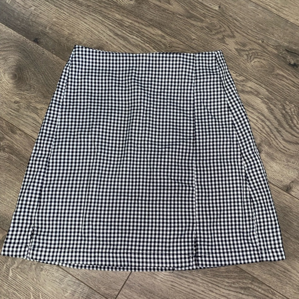 Brandy Melville checkered skirt